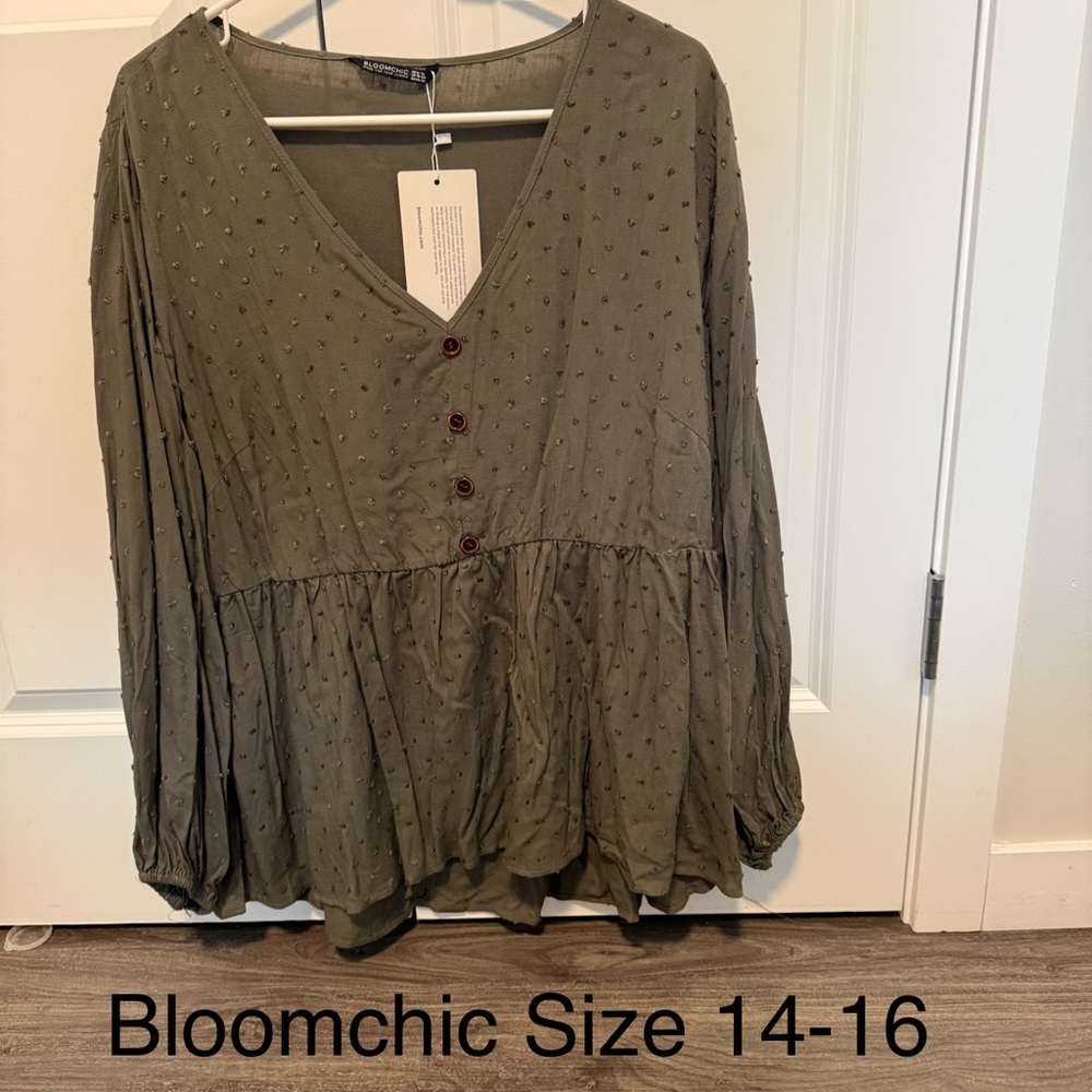 BloomChic Khaki Buttoned Women's Blouse